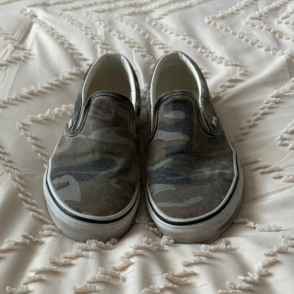 Camo Vans